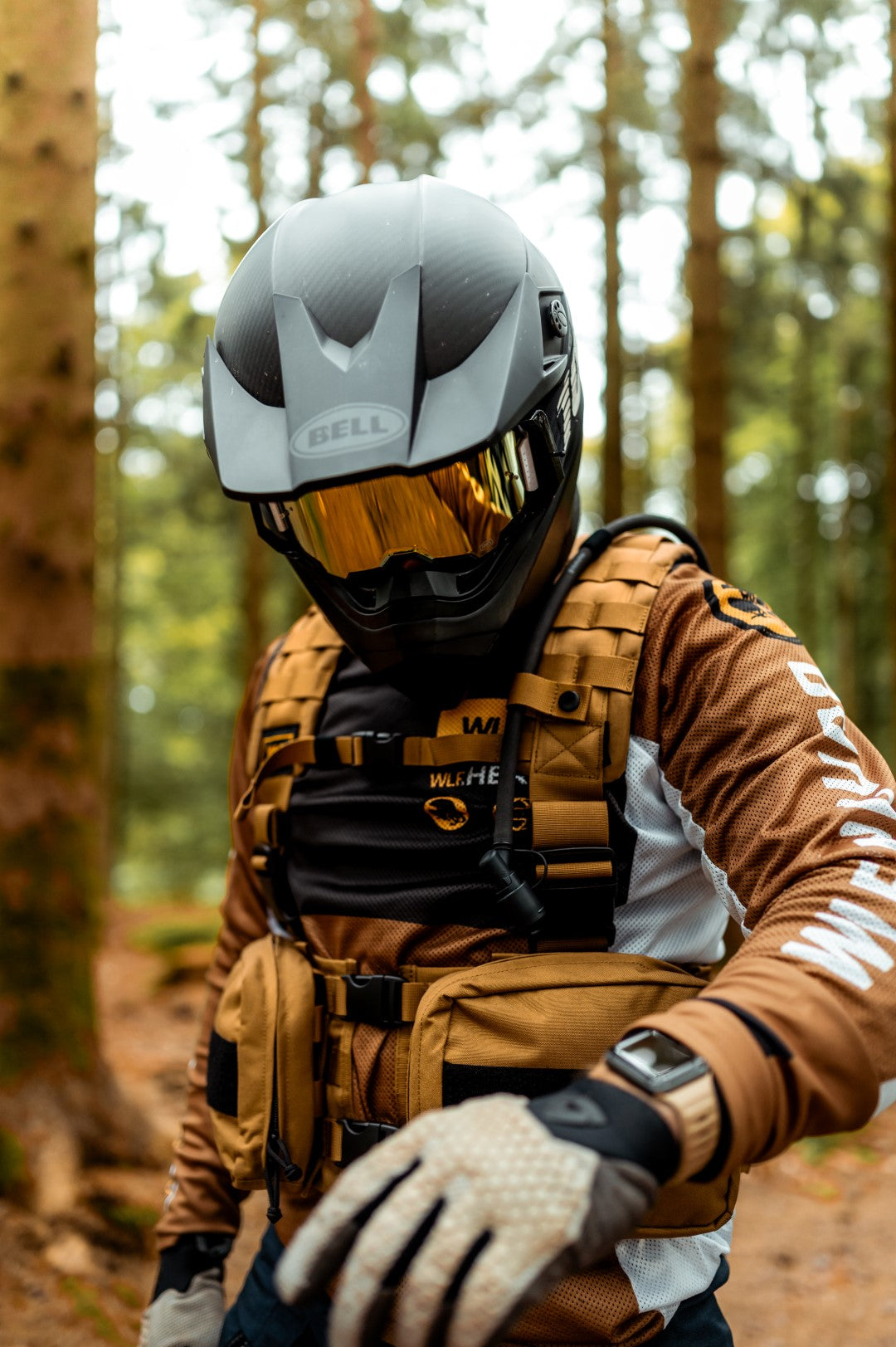 THE PACK VEST – WLF Enduro